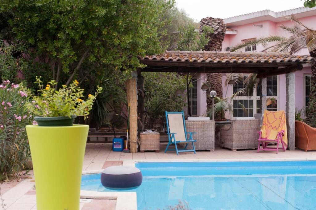 Loft Mansardato Con Giardino E Piscina In Villa Privata Loft With Garden And Swimming Pool In A Private Villa Сесту Экстерьер фото
